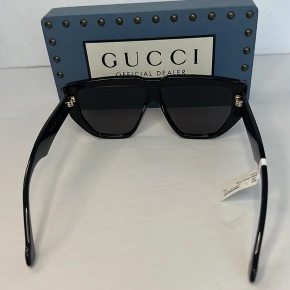 New Authentic- GUCCI Grey Shield Unisex Sunglasses\nGG0997S 002